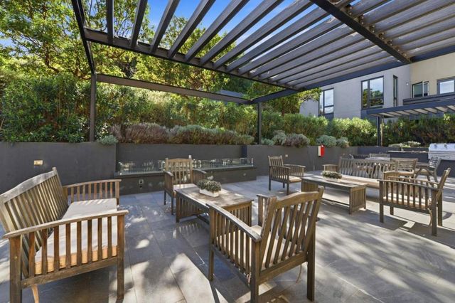 600 El Camino Real 206, Belmont, CA 94002