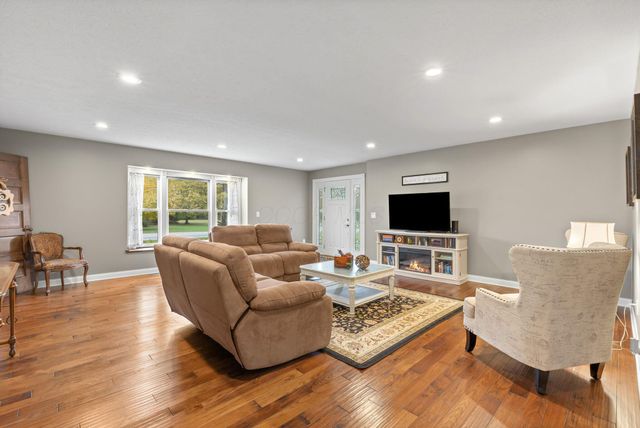 10981 Johnstown Road, New Albany, OH 43054