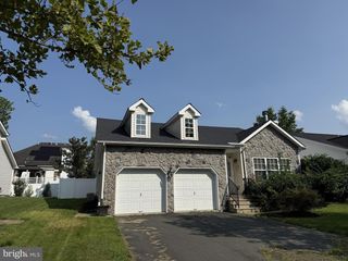 25 CANAL VIEW DR, Lawrence Twp, NJ 08648
