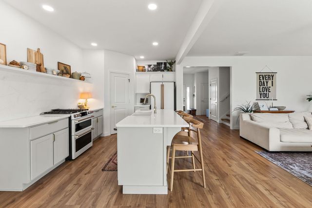 17453 Sonic Court, Huntertown, IN 46748