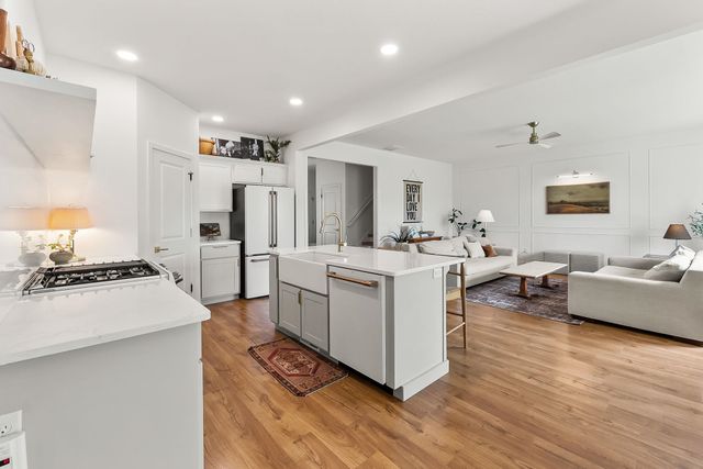 17453 Sonic Court, Huntertown, IN 46748