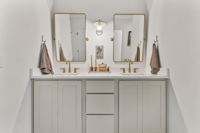 17453 Sonic Court, Huntertown, IN 46748