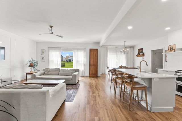 17453 Sonic Court, Huntertown, IN 46748