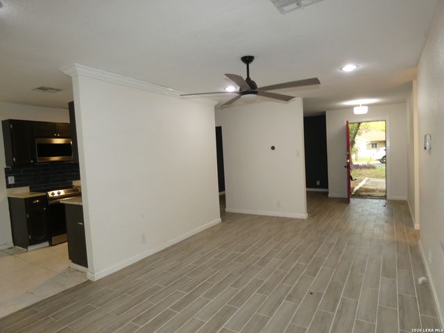 6806 Laguna Verde, San Antonio, TX 78239