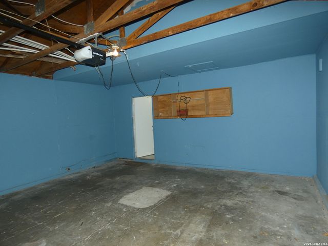 6806 Laguna Verde, San Antonio, TX 78239