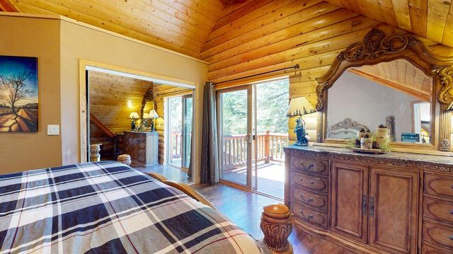 10671 Lowell Hill Rd, Nevada City, CA 95959