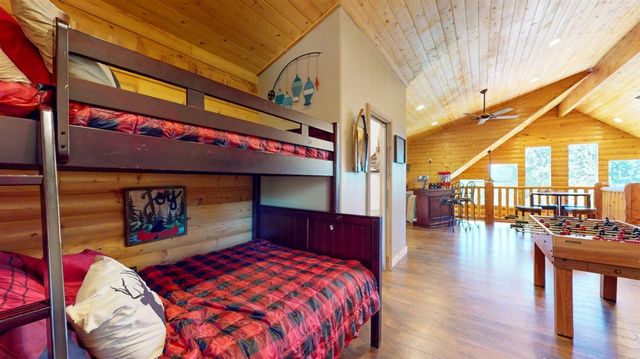 10671 Lowell Hill Rd, Nevada City, CA 95959