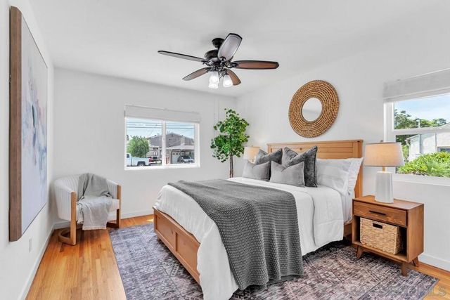 1005 E 2nd St, National City, CA 91950
