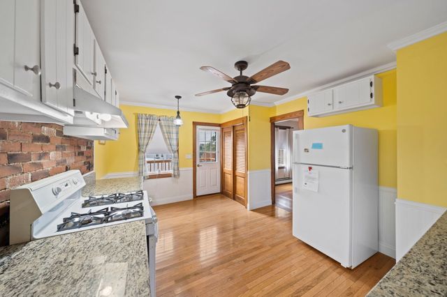 258 Holbrook, Quincy, MA 02171