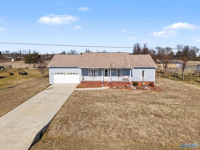 25151 Scarlett Lane, Athens, AL 35613