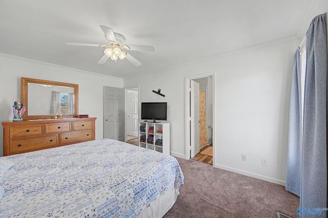 25151 Scarlett Lane, Athens, AL 35613