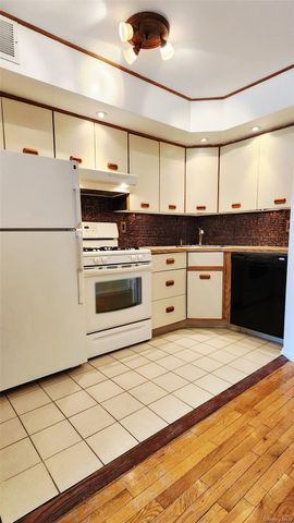 7109 Juniper Valley Road 2F, Middle Village, NY 11379