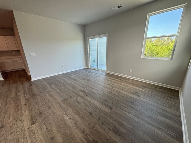 329 Carp Ct, Antioch, TN 37013