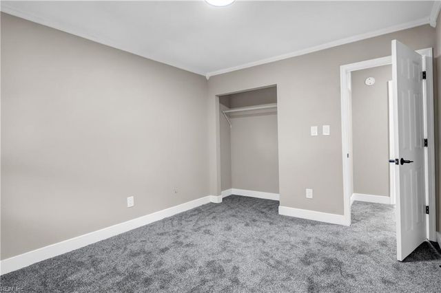 8 Glouchester CIR, Chesapeake, VA 23320
