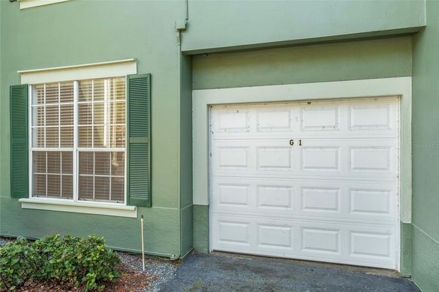 9158 LAKE CHASE ISLAND WAY 9158, Tampa, FL 33626