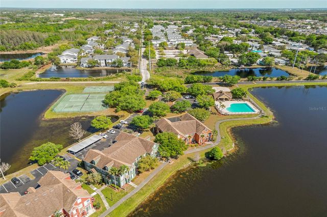 9158 LAKE CHASE ISLAND WAY 9158, Tampa, FL 33626