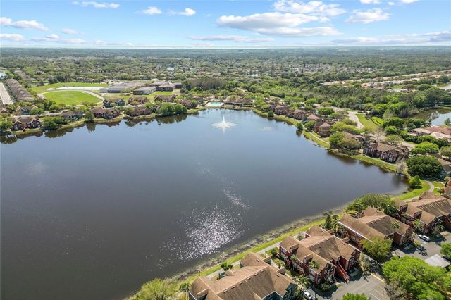 9158 LAKE CHASE ISLAND WAY 9158, Tampa, FL 33626