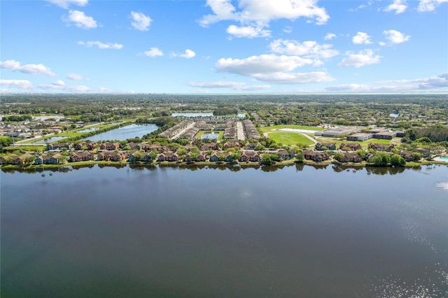 9158 LAKE CHASE ISLAND WAY 9158, Tampa, FL 33626
