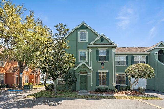 9158 LAKE CHASE ISLAND WAY 9158, Tampa, FL 33626