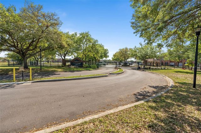 9158 LAKE CHASE ISLAND WAY 9158, Tampa, FL 33626