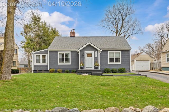 46079 Sunset Street, Northville Township, MI 48167