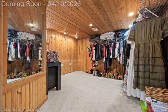 46079 Sunset Street, Northville Township, MI 48167