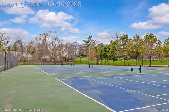 46079 Sunset Street, Northville Township, MI 48167