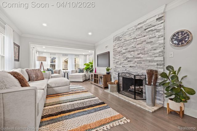 46079 Sunset Street, Northville Township, MI 48167