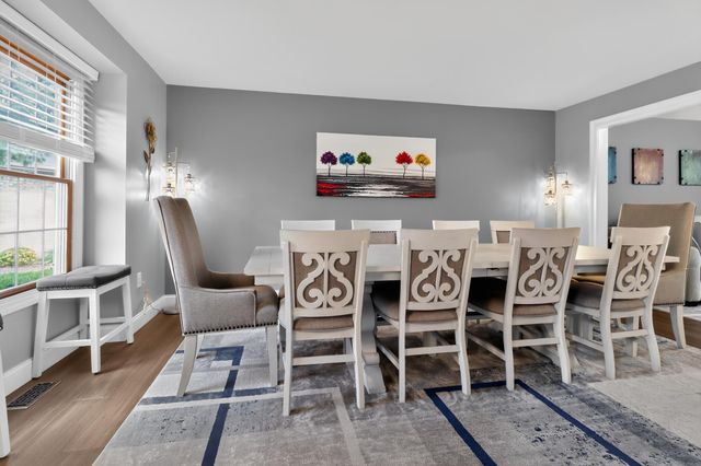 18175 Queensbury Drive, Livonia City, MI 48152