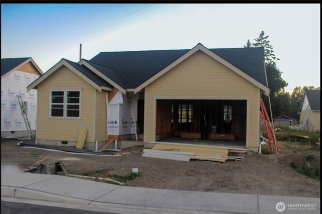 813 E 6th, Nooksack, WA 98276