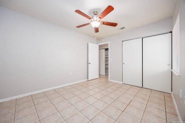 3543 BOTTOMLESS LK, San Antonio, TX 78222