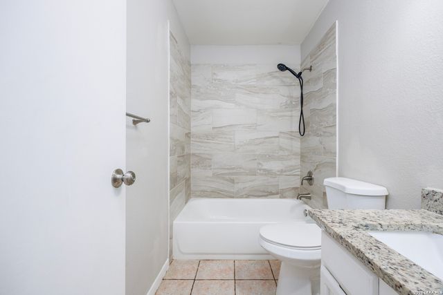 3543 BOTTOMLESS LK, San Antonio, TX 78222