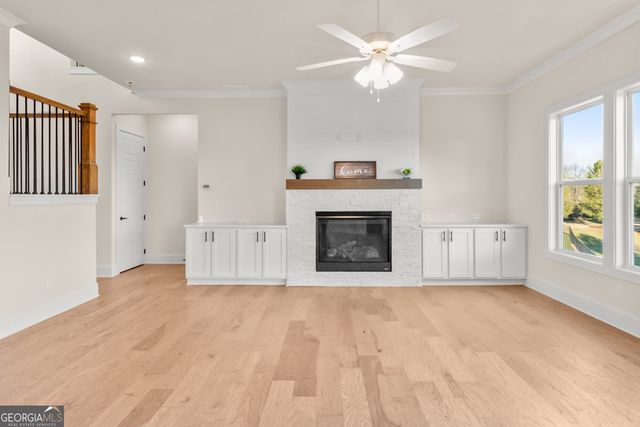 4725 Cardinal Ridge Way, Flowery Branch, GA 30542