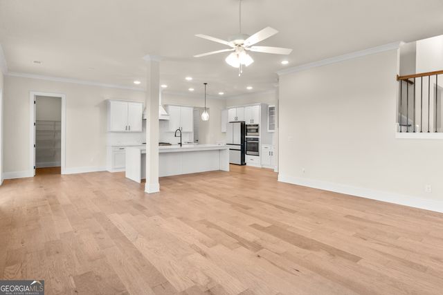 4725 Cardinal Ridge Way, Flowery Branch, GA 30542