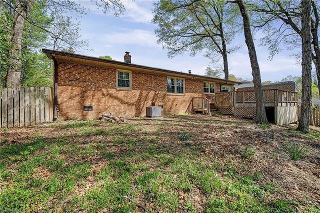 1205 Robin Hood Road, High Point, NC 27262