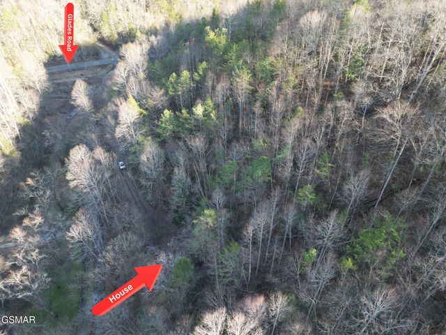 325 Autumn Lane, Gatlinburg, TN 37738