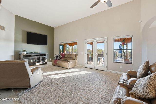 9320 S Avenida Mochuelo, Vail, AZ 85641