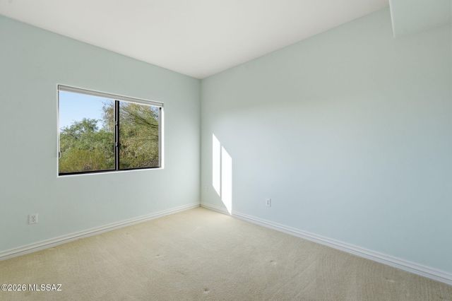9320 S Avenida Mochuelo, Vail, AZ 85641
