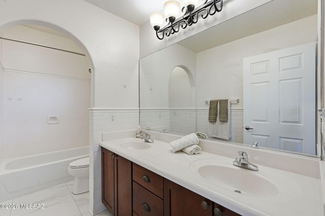 9320 S Avenida Mochuelo, Vail, AZ 85641