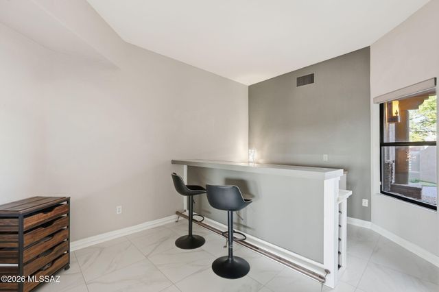 9320 S Avenida Mochuelo, Vail, AZ 85641