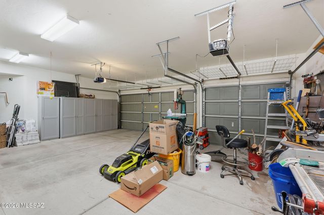 9320 S Avenida Mochuelo, Vail, AZ 85641