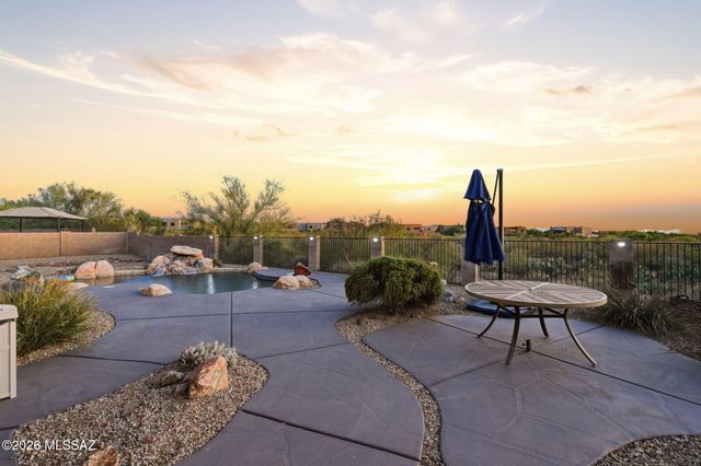 9320 S Avenida Mochuelo, Vail, AZ 85641