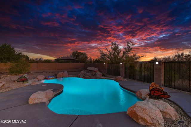 9320 S Avenida Mochuelo, Vail, AZ 85641