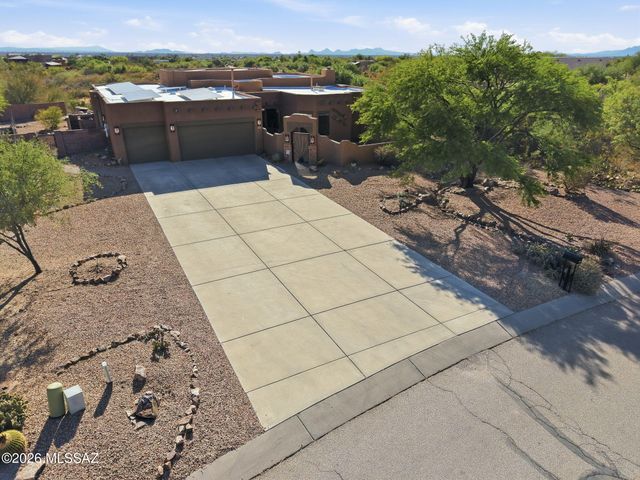 9320 S Avenida Mochuelo, Vail, AZ 85641