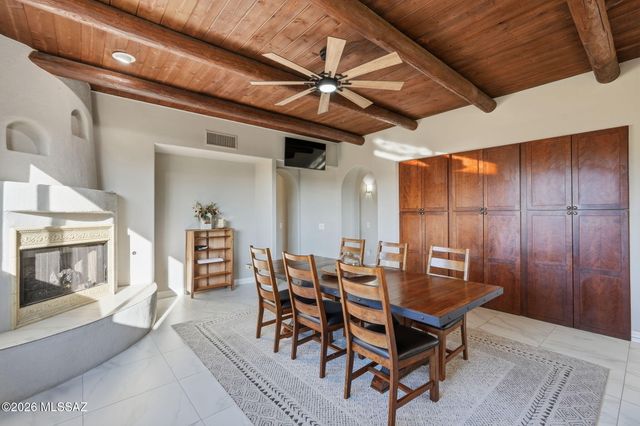 9320 S Avenida Mochuelo, Vail, AZ 85641