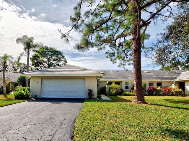 166 SOUTHAMPTON PLACE S 348, Venice, FL 34293