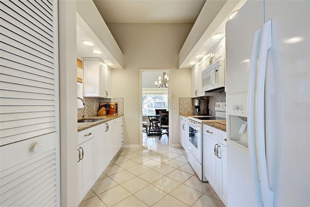 166 SOUTHAMPTON PLACE S 348, Venice, FL 34293