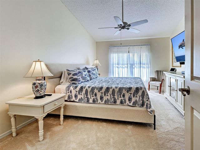 166 SOUTHAMPTON PLACE S 348, Venice, FL 34293