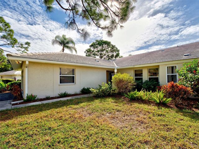 166 SOUTHAMPTON PLACE S 348, Venice, FL 34293
