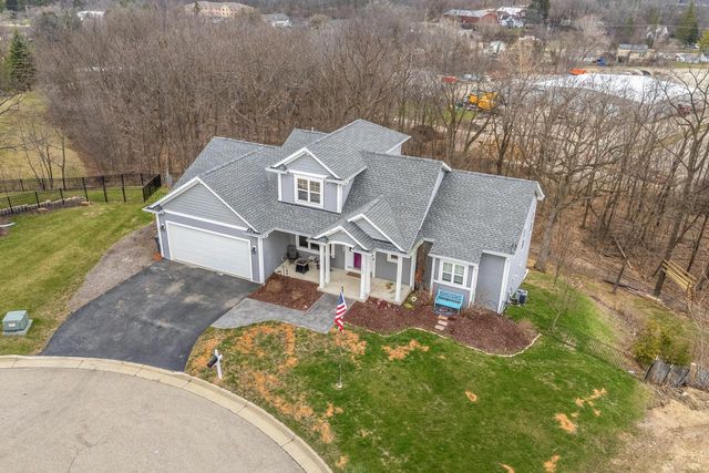 1155 La Salle COURT, Lake Geneva, WI 53147